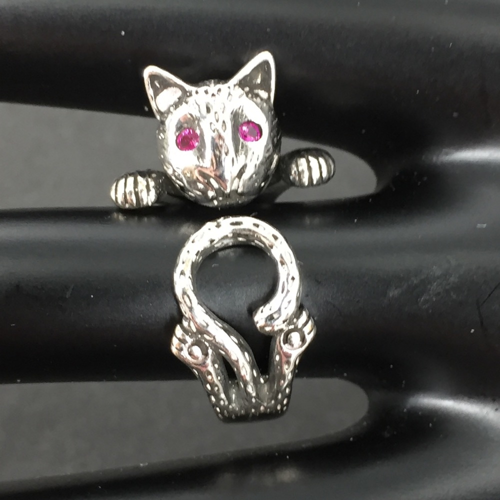 3/$21, Adjustable Red Eyed Silver Fashion Cat Ring